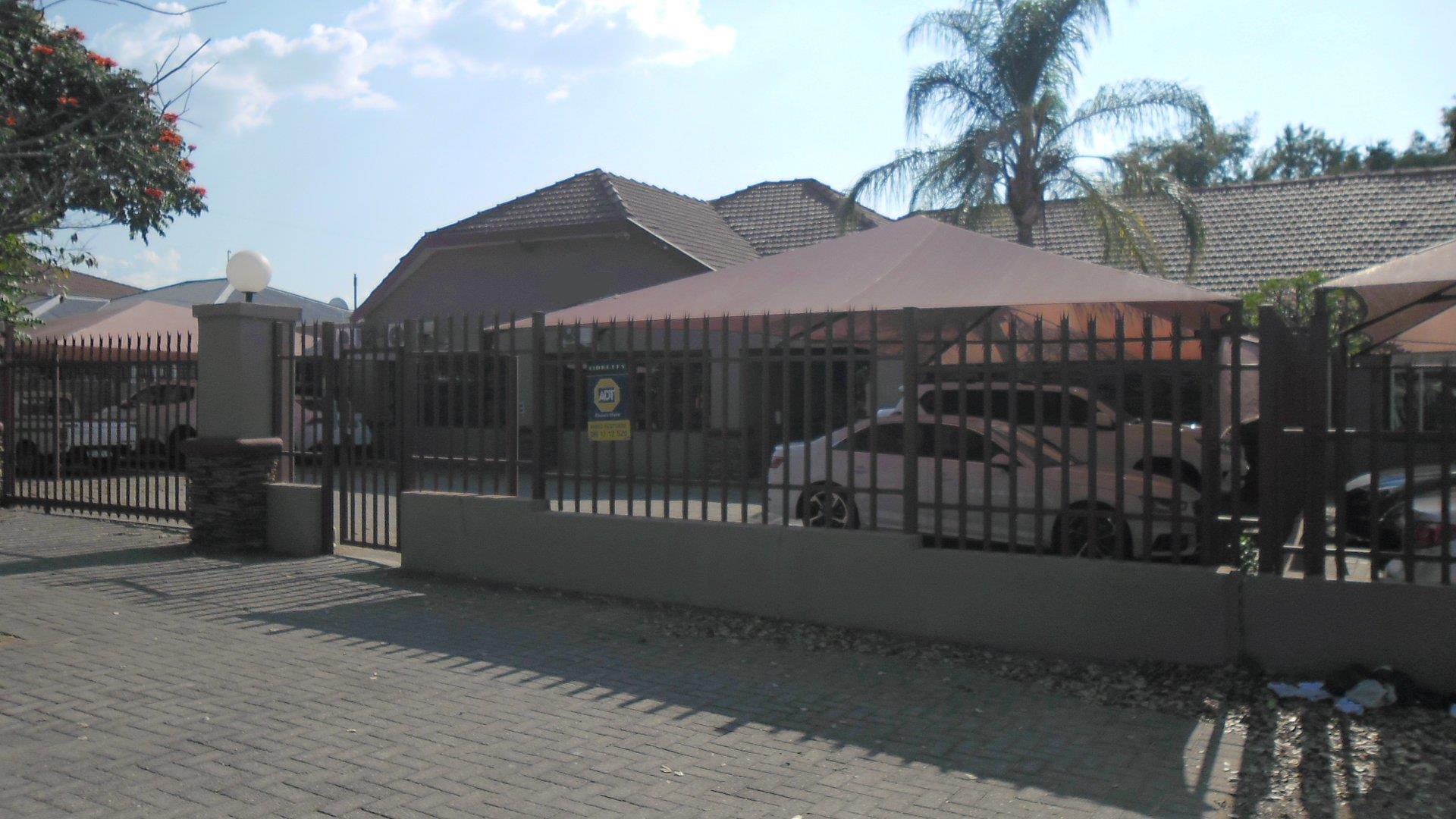 Commercial property for sale in Bodorp P24112614214