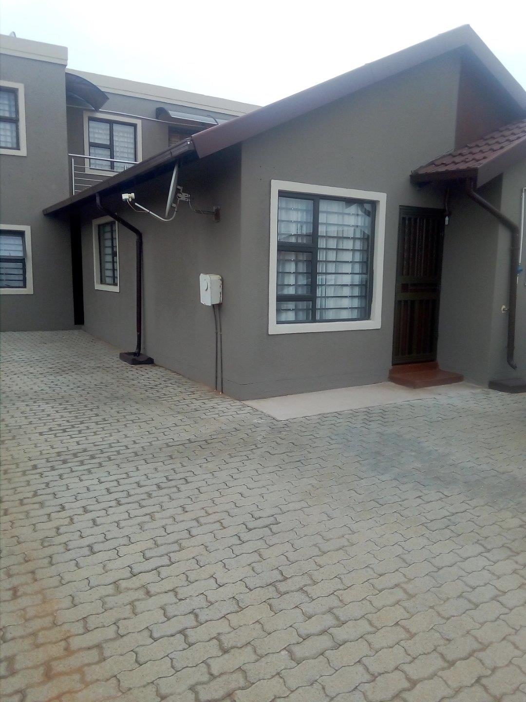 Protea Glen Property Property and houses to rent in Protea Glen