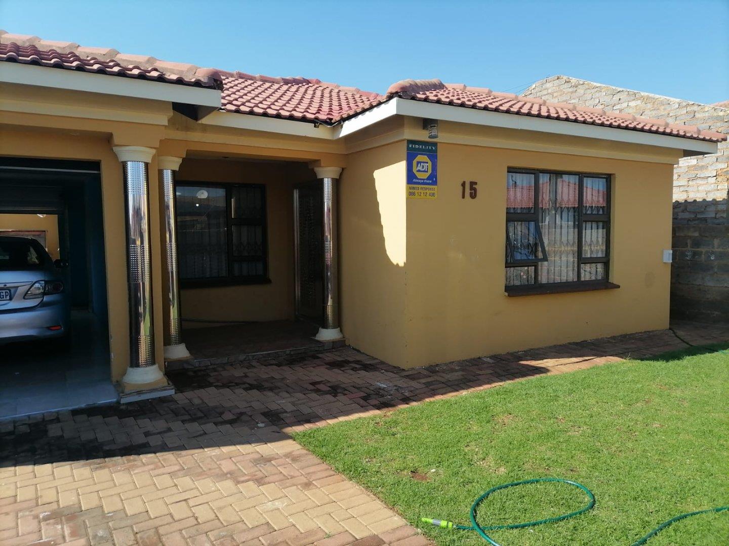 Naledi, Soweto Property Houses for sale in Naledi, Soweto