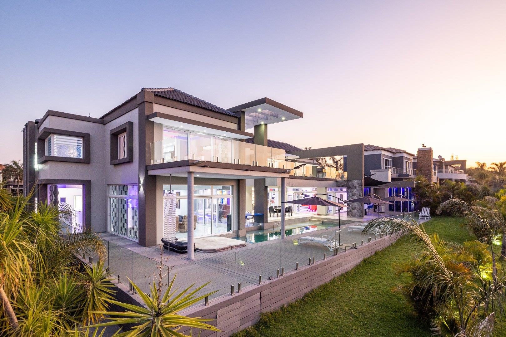 3 Bedroom House for sale in Blue Valley Golf Estate P24112617717