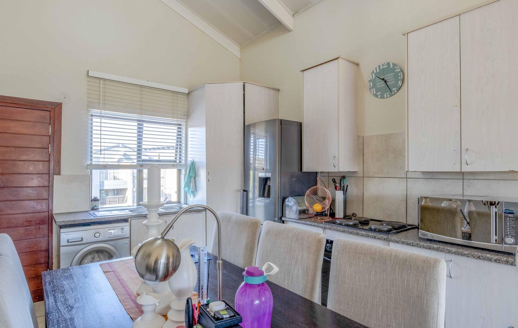 2 Bedroom Townhouse for sale in Greenstone Hill 1100 The Reeds