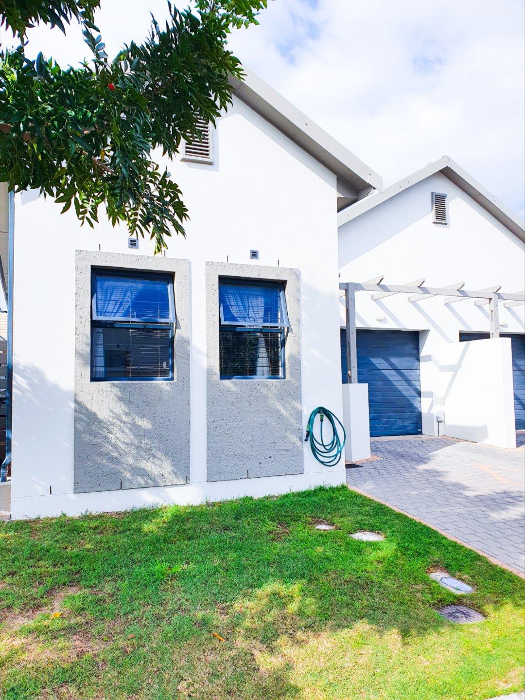 3 Bedroom House for sale in Buh Rein Estate P24112619761