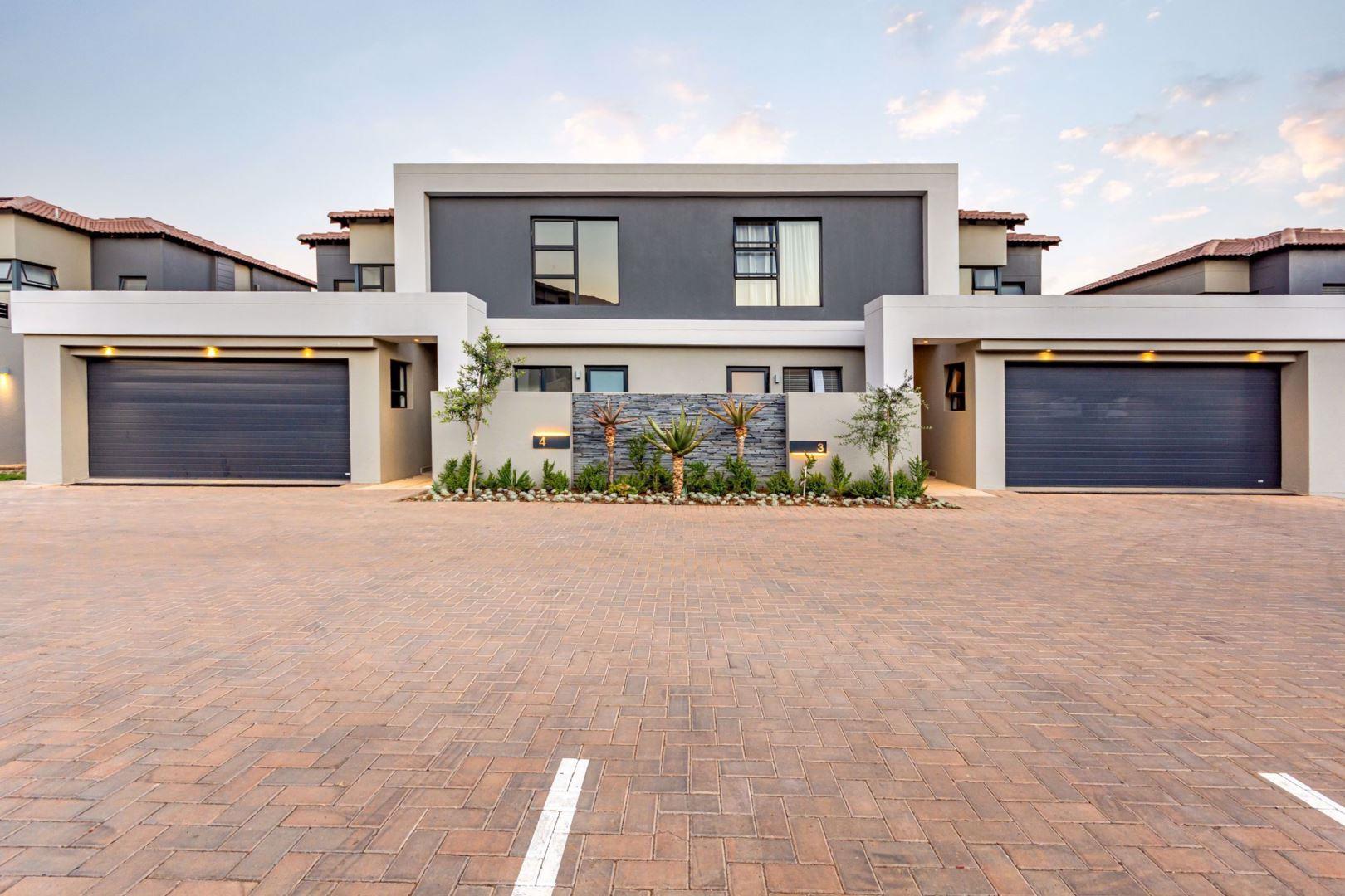 3 Bedroom House for sale in Aspen Hills Nature Estate P24112621645