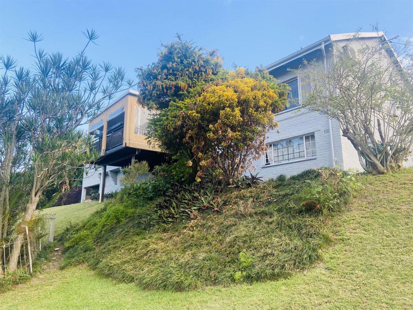 4 Bedroom House for sale in Rouken Glen P24112623452