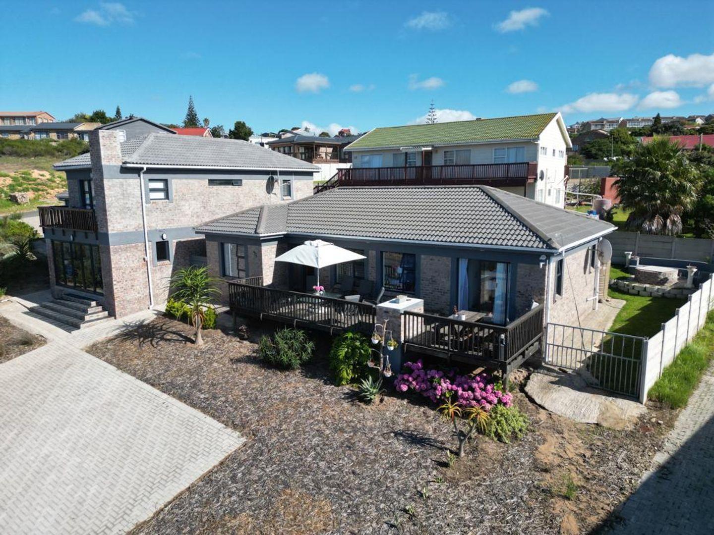 5 Bedroom House for sale in Dana Bay 71 A. Distans Street P24112623737