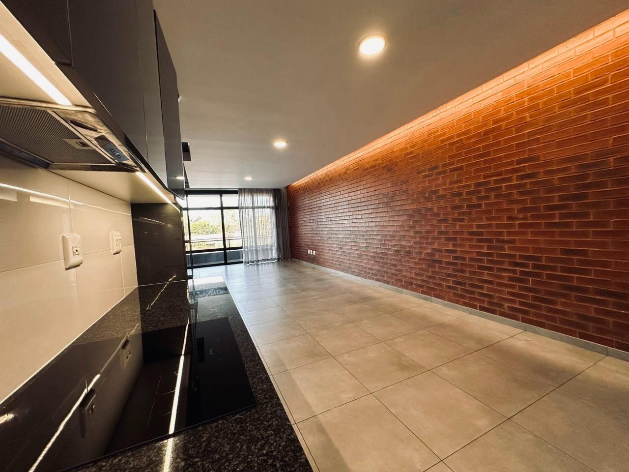 2 Bedroom Apartment / flat for sale in Menlo Park Mulbury Gate, 418 Village Road P24112625177