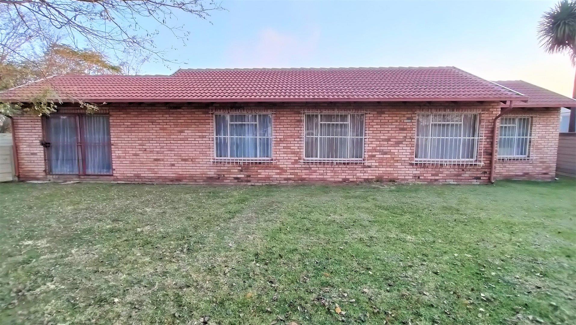 Sharon Park Property Property and houses for sale in Sharon Park