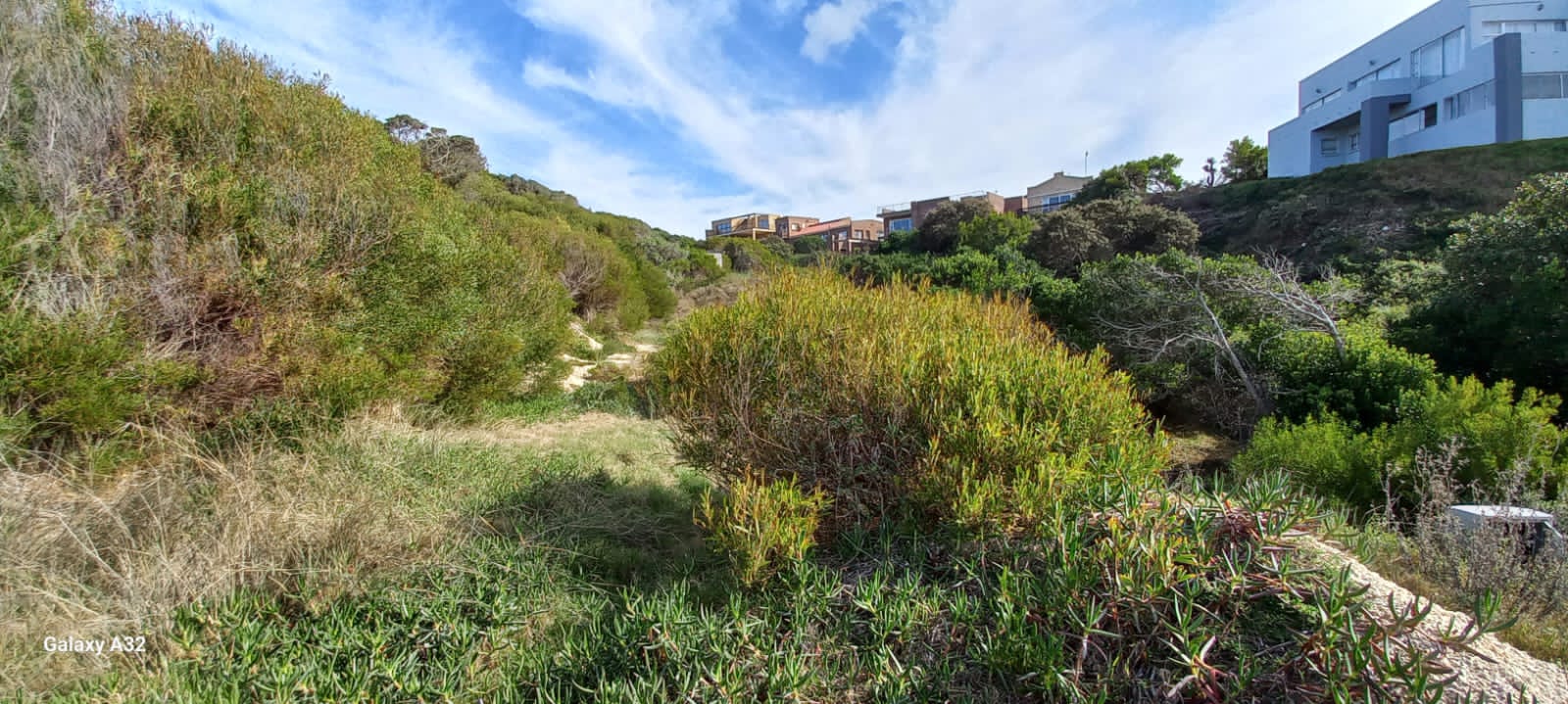 Paradise Beach, Jeffreys Bay Property Property and houses for sale in