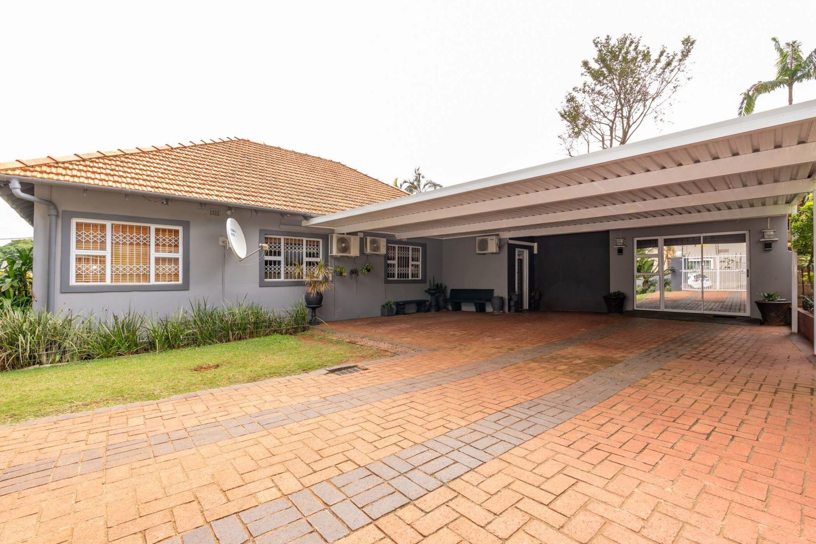 3 Bedroom House for sale in Park Hill P24112621818