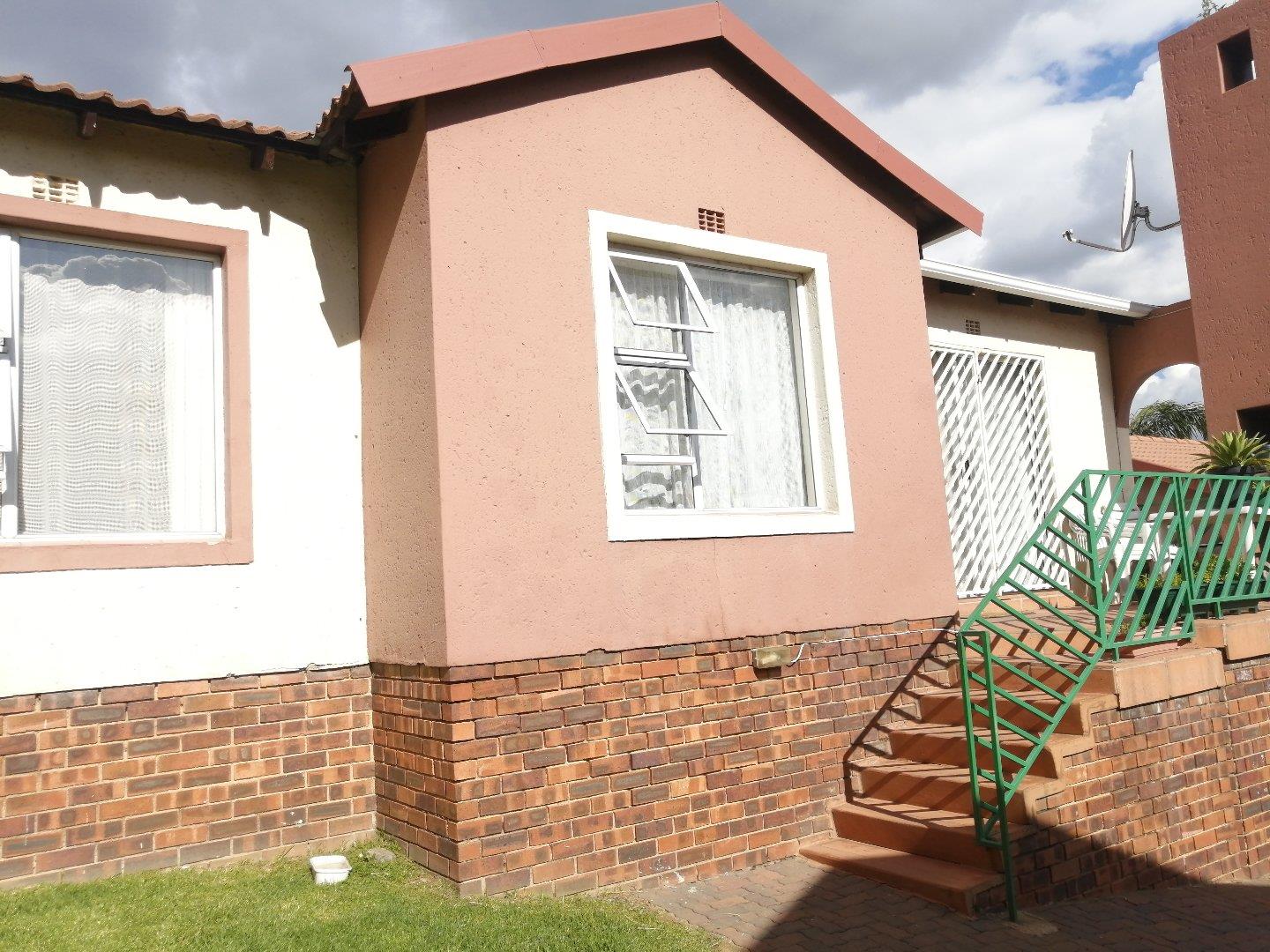 Winchester Hills Property Property and houses for sale in Winchester