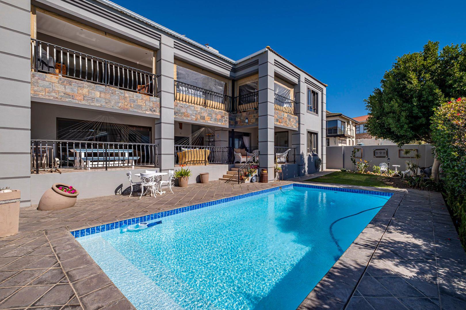 Wavecrest, Jeffreys Bay Property Property and houses for sale in