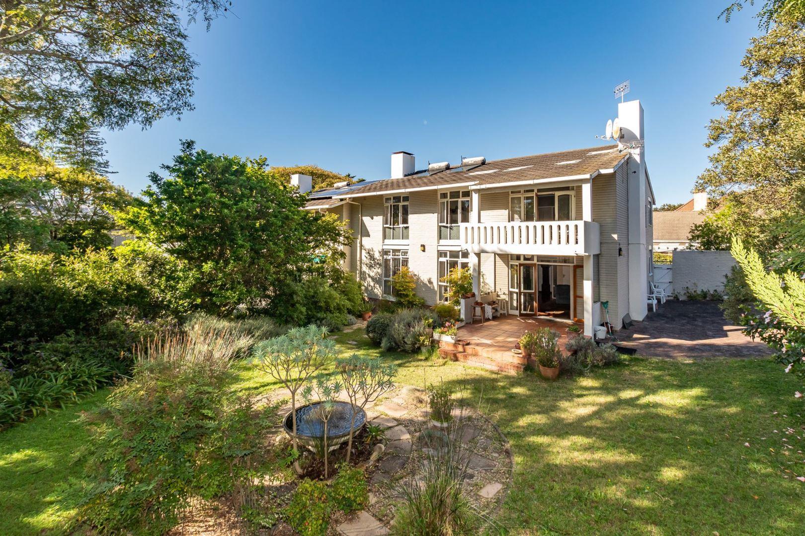 Kenilworth Upper Property Property and houses for sale in Kenilworth