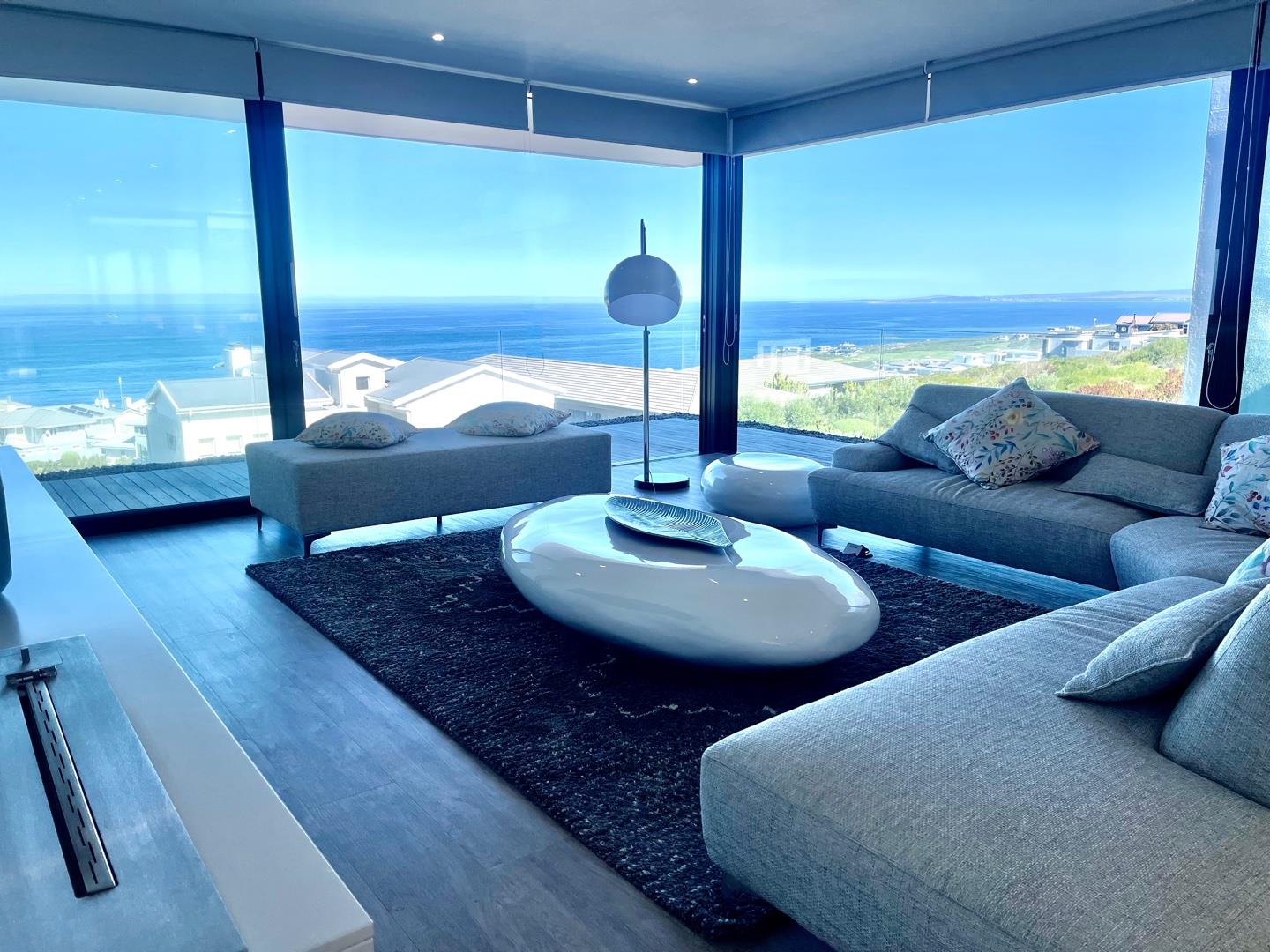 4 Bedroom House for sale in Pinnacle Point Golf Estate 103 Divot