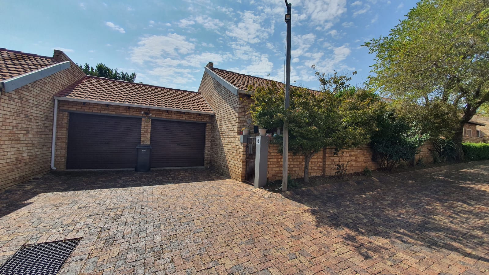 Wilgeheuwel Property Townhouses for sale in Wilgeheuwel Page 2