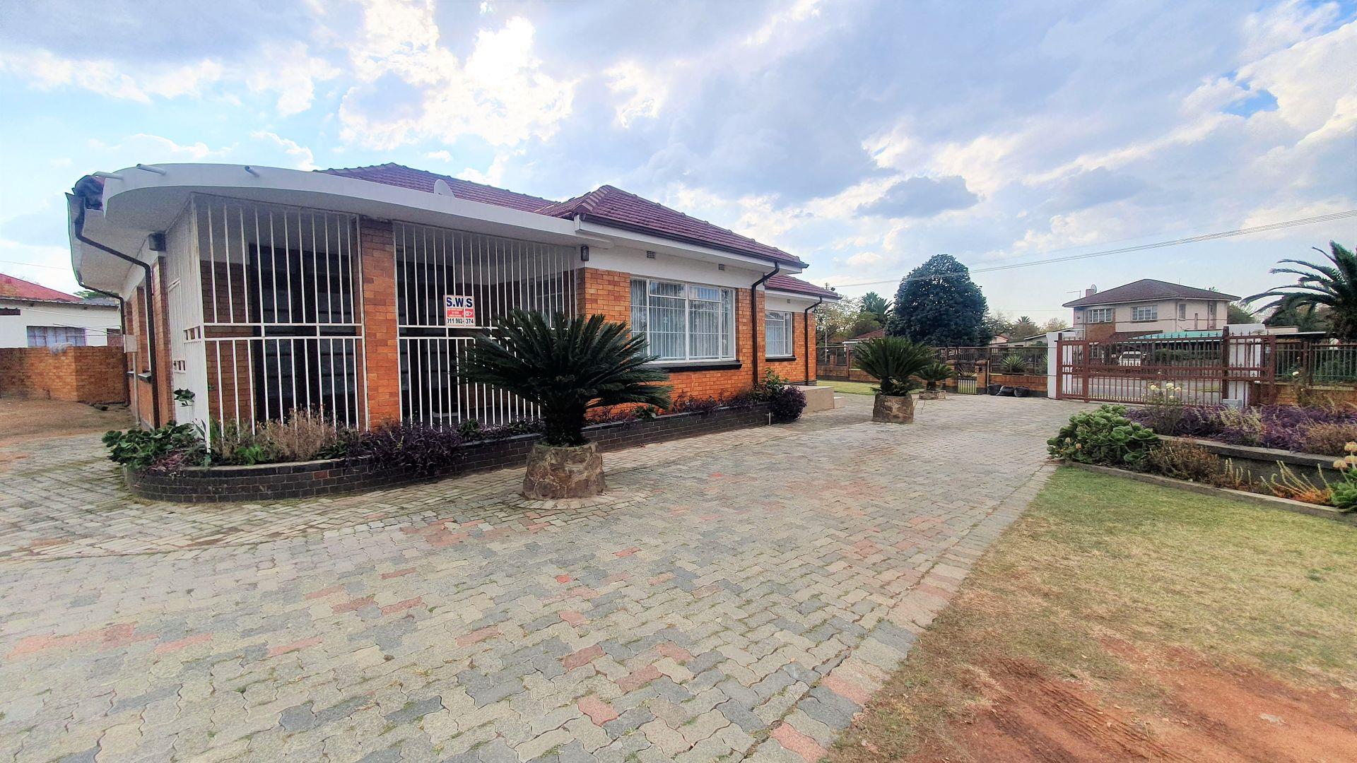 Delville Property Property and houses for sale in Delville Page 3