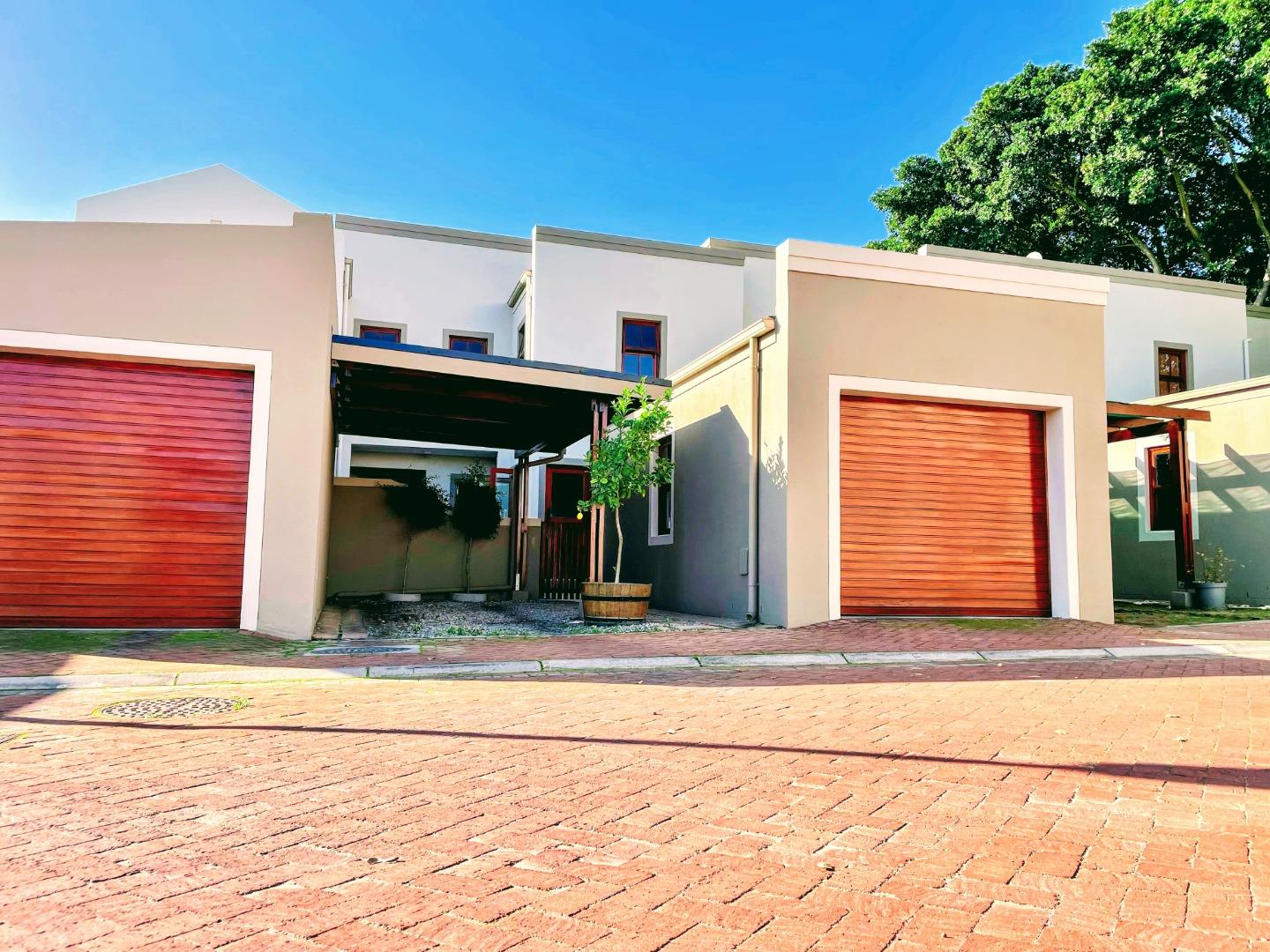 Townhouses for sale in Wellington Wellington Property