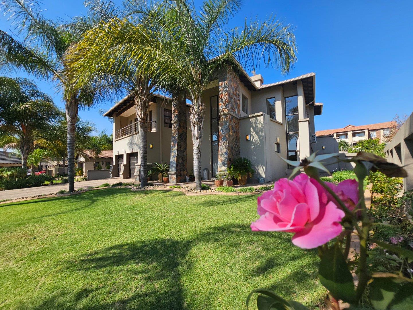 Monavoni Property Property and houses for sale in Monavoni