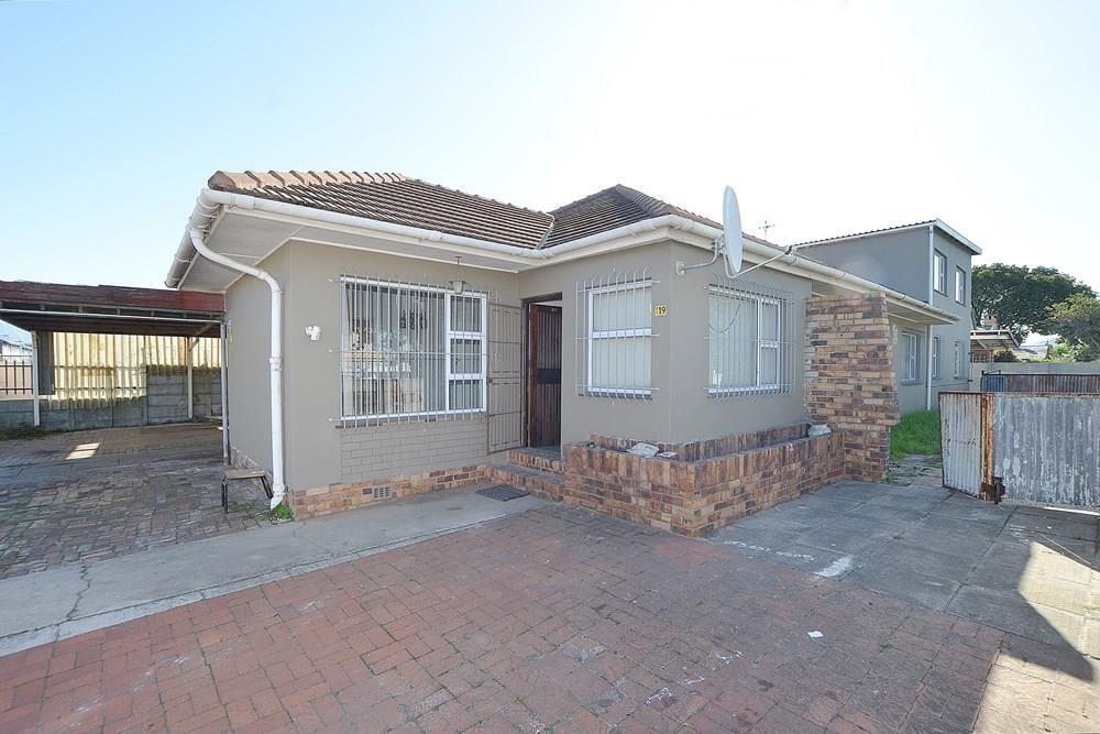 Parow Valley Property Property and houses for sale in Parow Valley