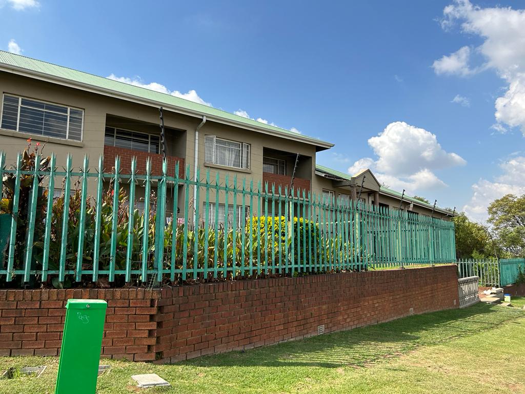 Elsburg Property Apartments / flats for sale in Elsburg