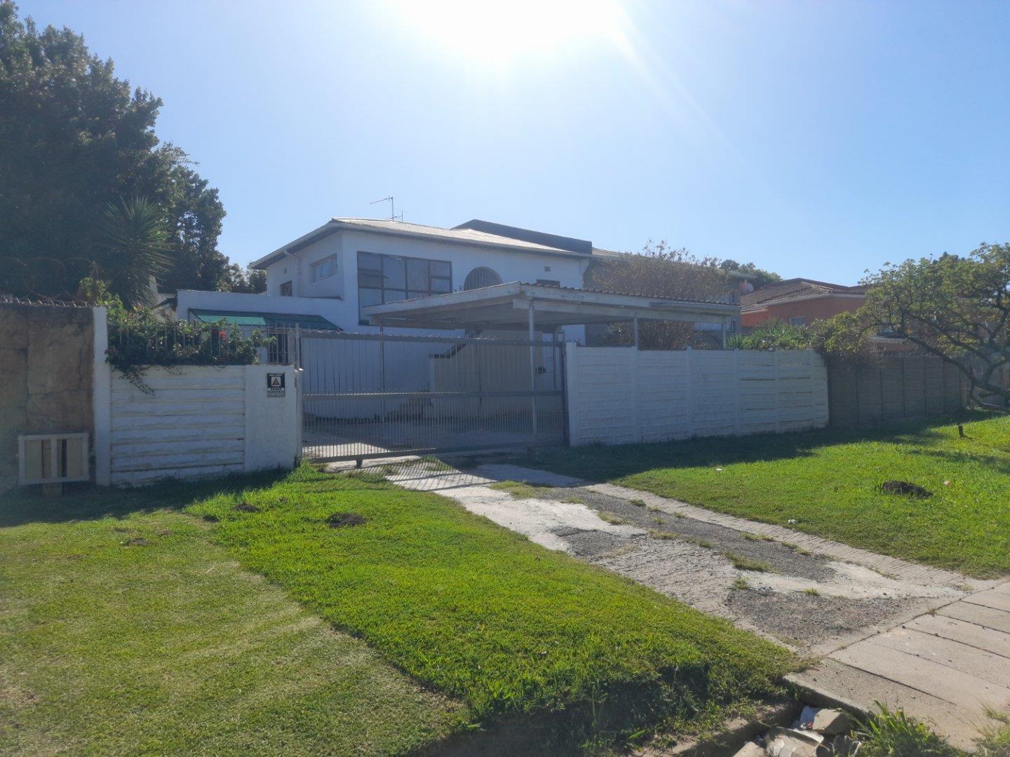 4 Bedroom House for sale in Lennox Estate P24112647153