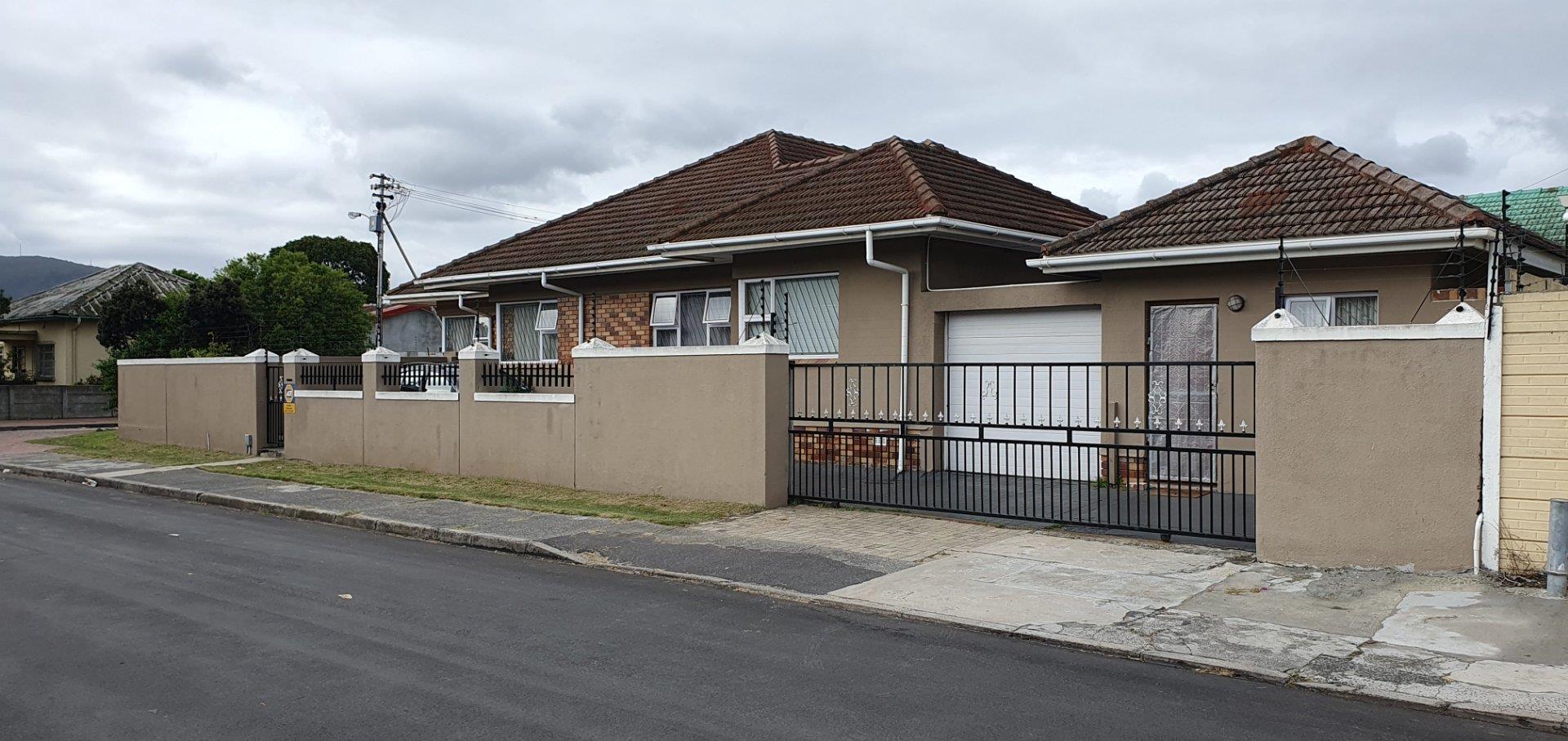 Parow Valley Property Property and houses for sale in Parow Valley