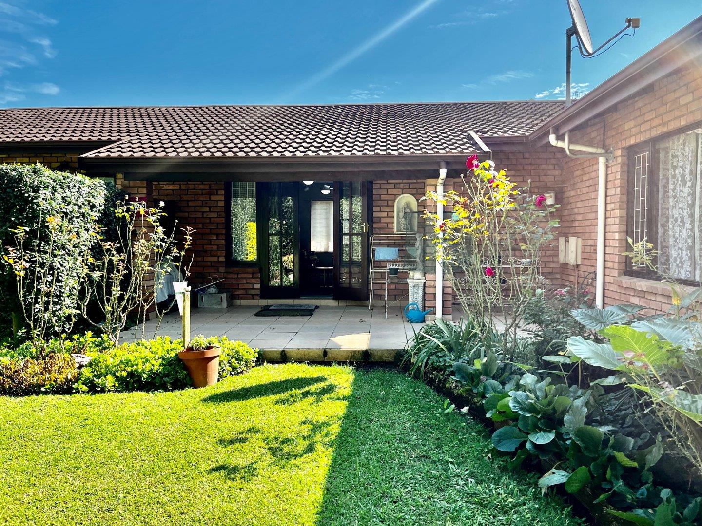 Chase Valley Property Property and houses for sale in Chase Valley