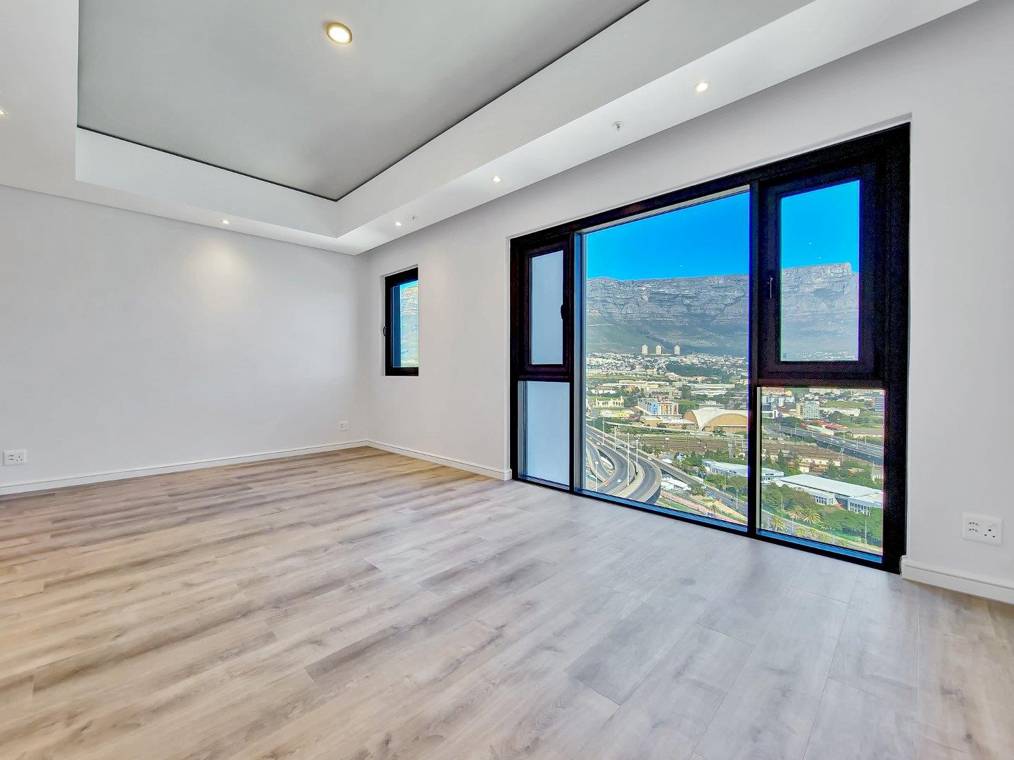 Foreshore Property Apartments / flats to rent in Foreshore