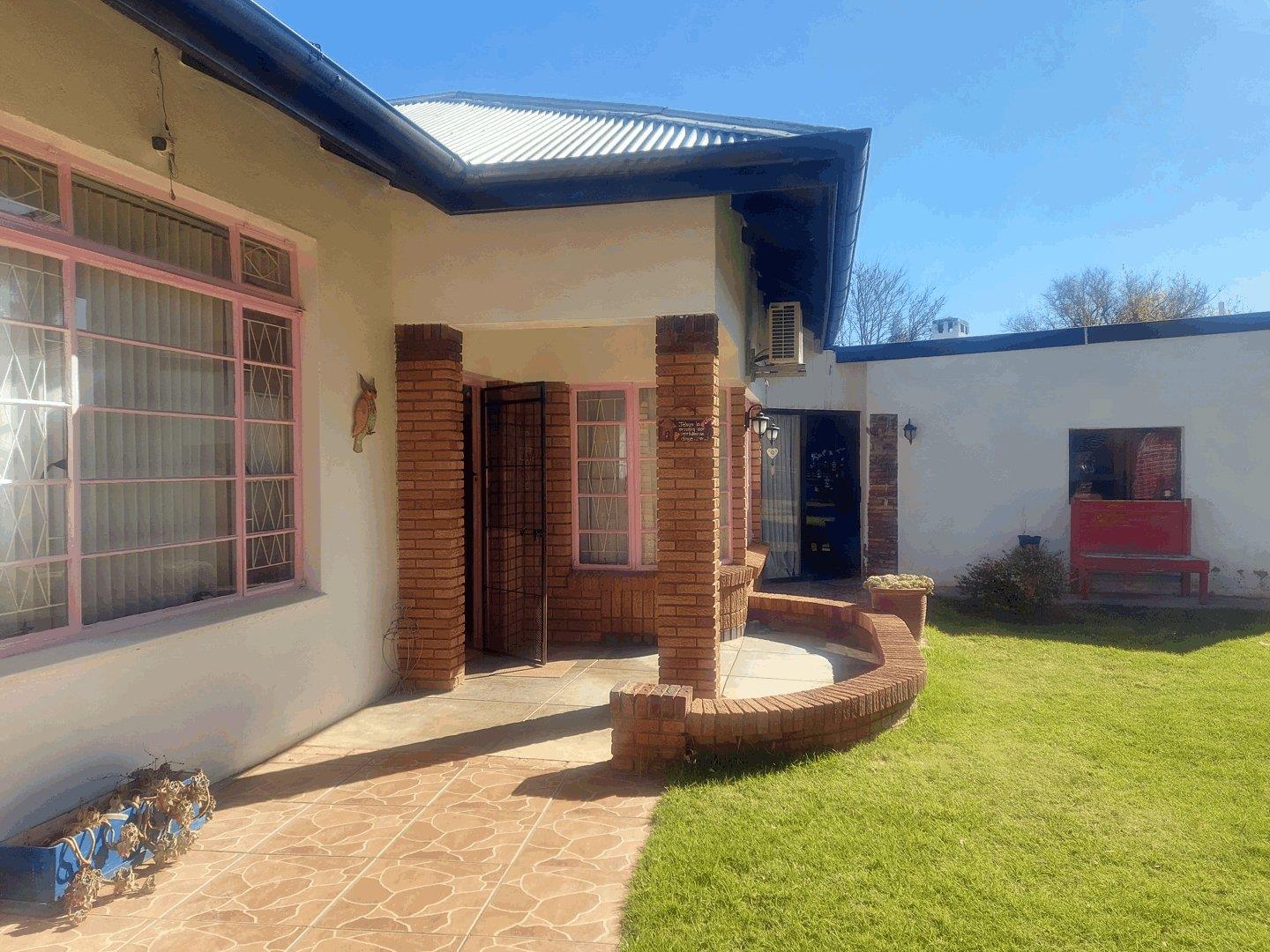 Property and houses for sale in Middelburg, Eastern Cape Middelburg