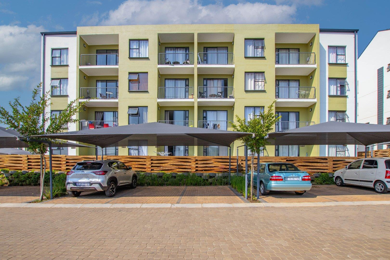 2 Bedroom Apartment / flat for sale in Willow Acres 5