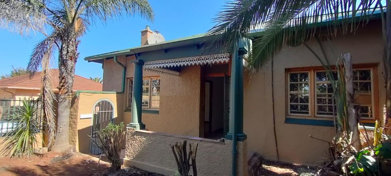 Florida, Roodepoort Property Houses for sale in Florida, Roodepoort