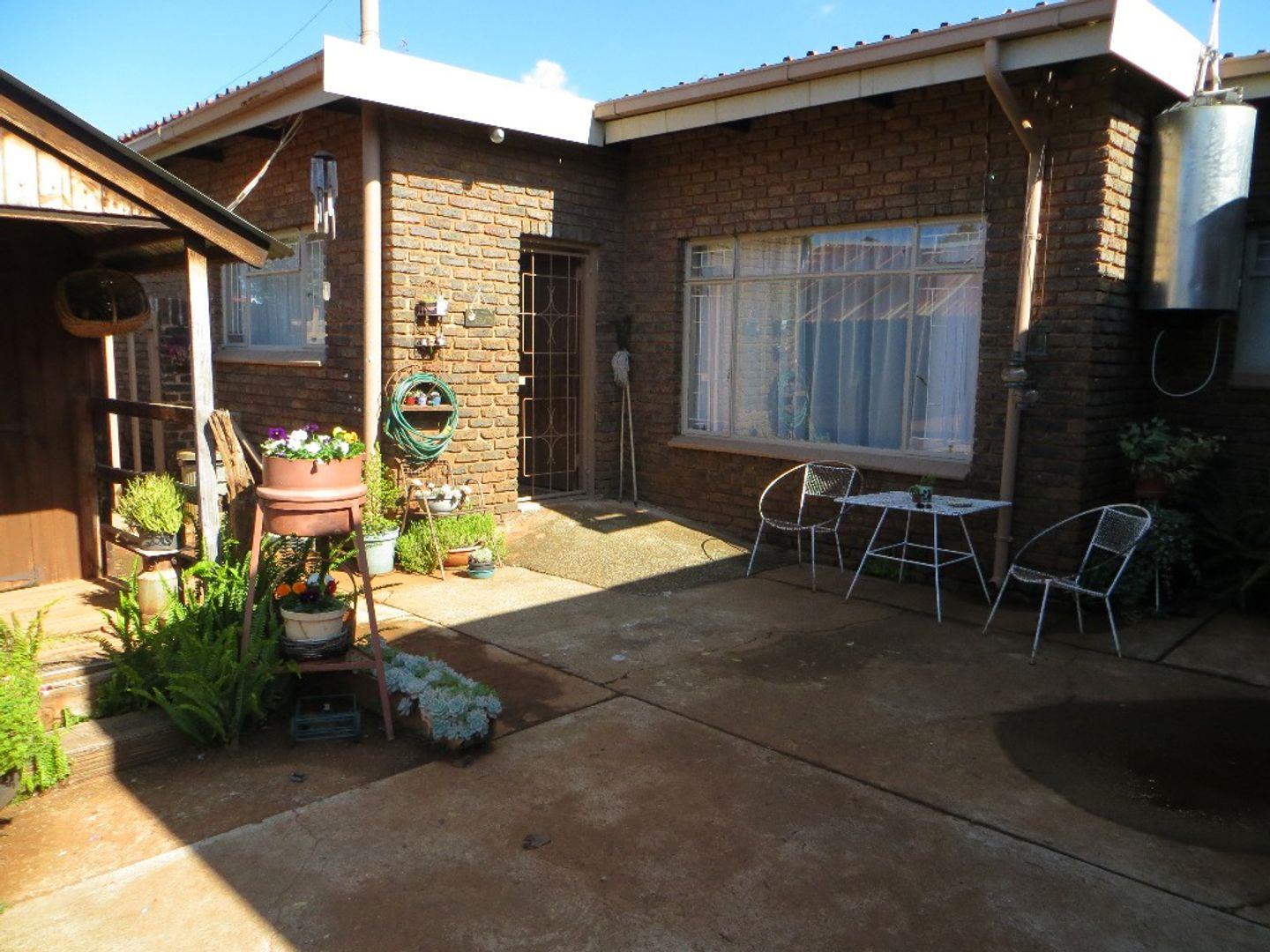 Property and houses for sale in Carletonville Carletonville Property Page 3