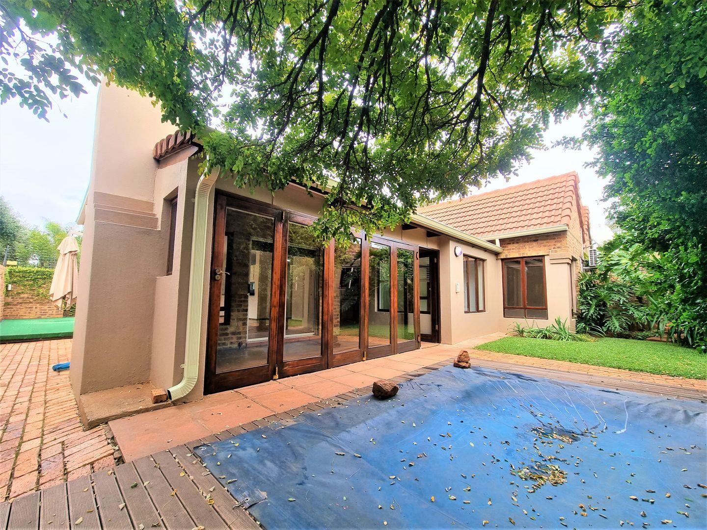 Faerie Glen Property Townhouses for sale in Faerie Glen Property24