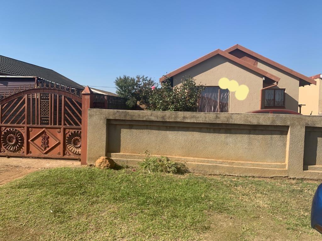 3 Bedroom House for sale in Beverley Hills P24112660904