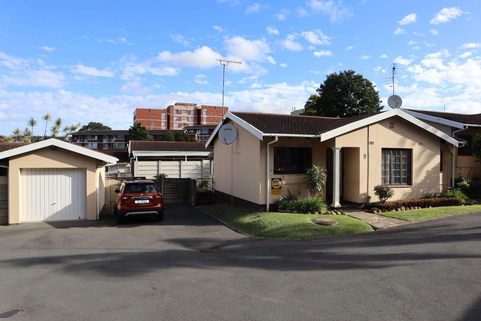 Townhouses to rent in Property