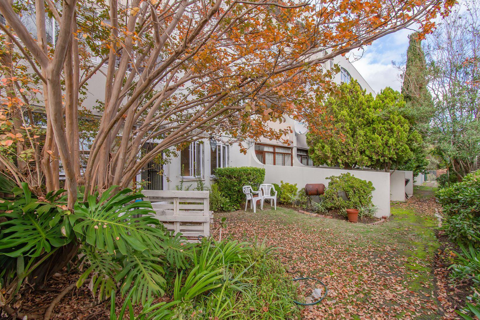 Stellenbosch Central Property Apartments / flats for sale in