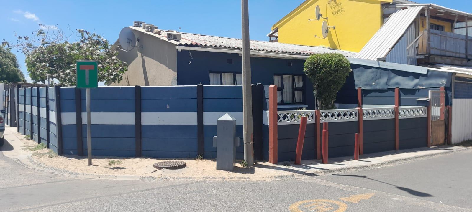 Steenberg Property Houses for sale in Steenberg