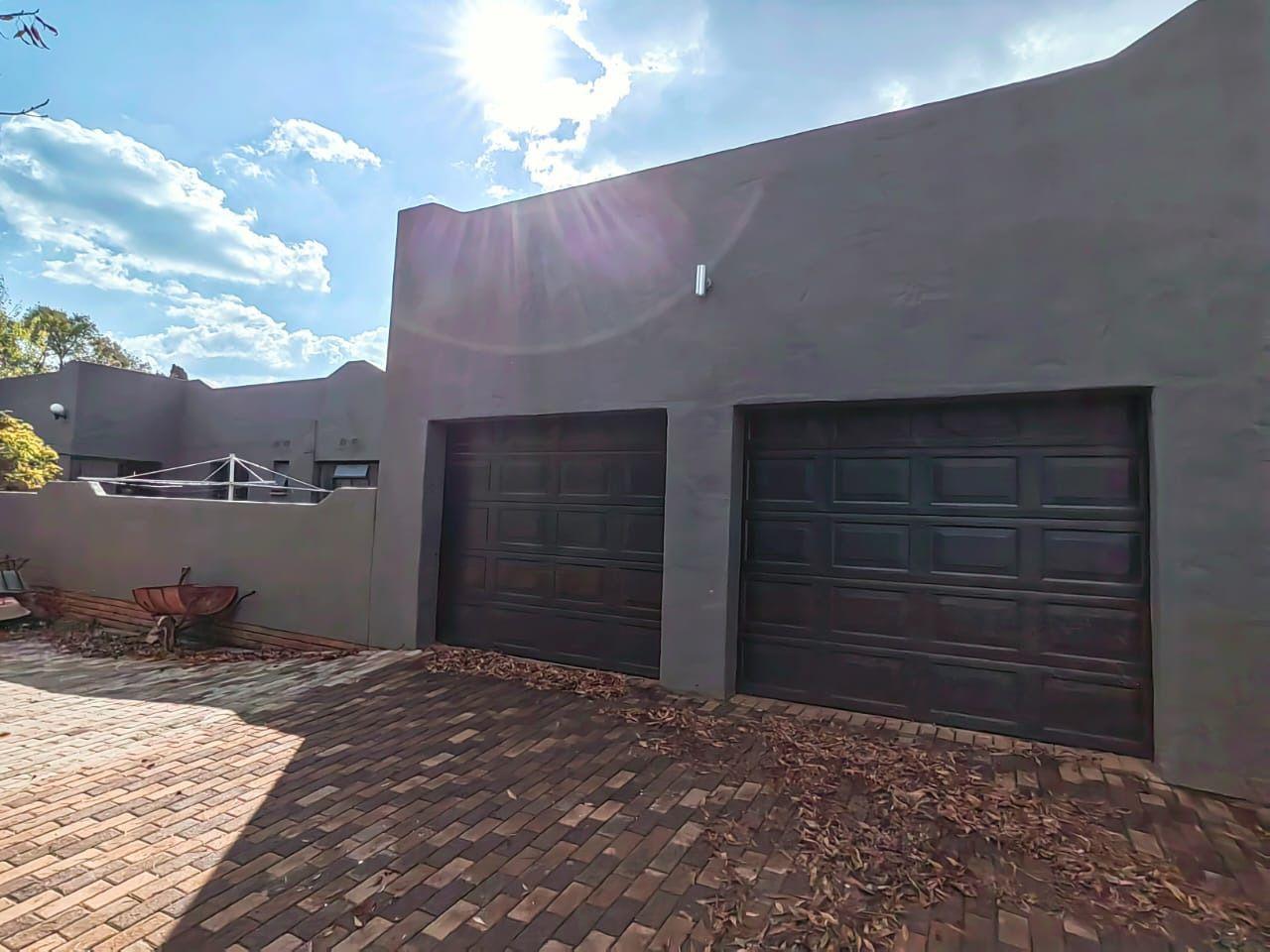 4 Bedroom House for sale in Baillie Park P24112671483