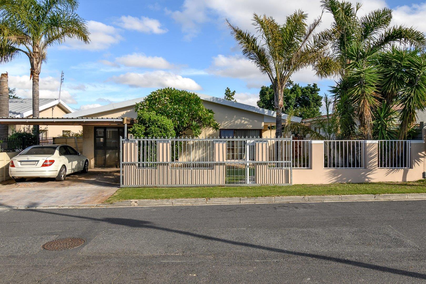 Bo Oakdale Property Property and houses for sale in Bo Oakdale