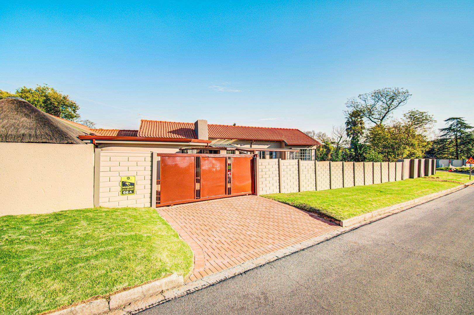 Eastleigh Ridge Property Property and houses to rent in Eastleigh