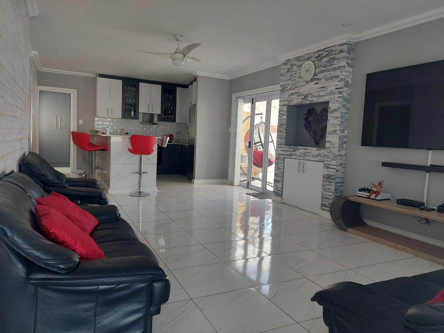 3 Bedroom House for sale in Sandy Point Beach Estate 14 Diademma
