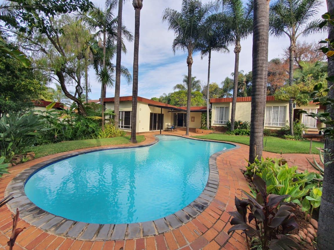 Constantia Park Property Property and houses for sale in Constantia