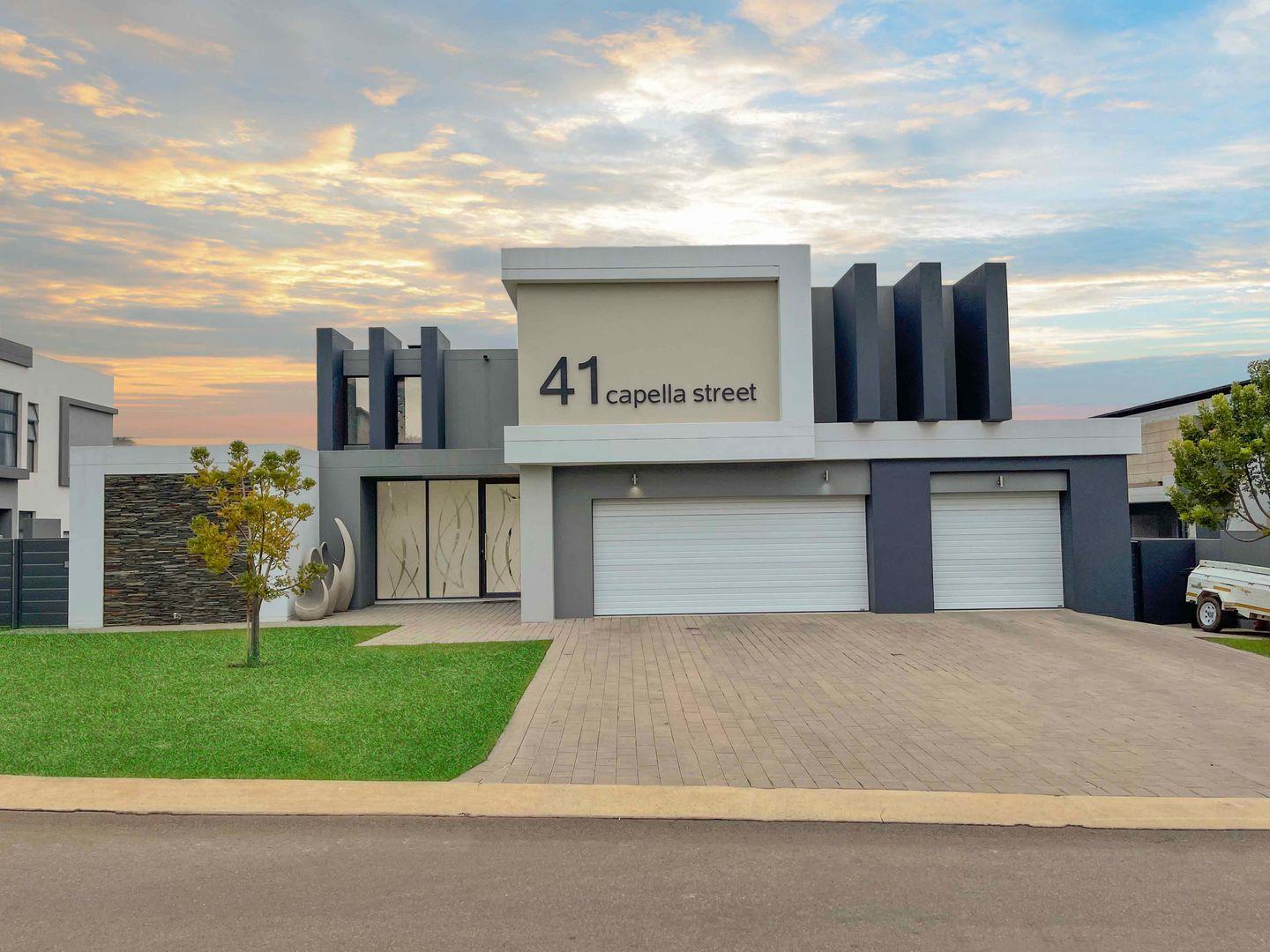 5 Bedroom House for sale in Midstream Ridge Estate P24112690674