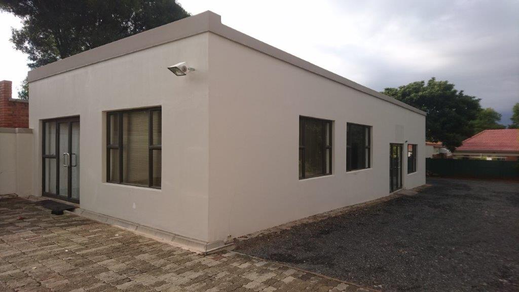 Commercial property to rent in Lakefield 85 Main Road P24112682452