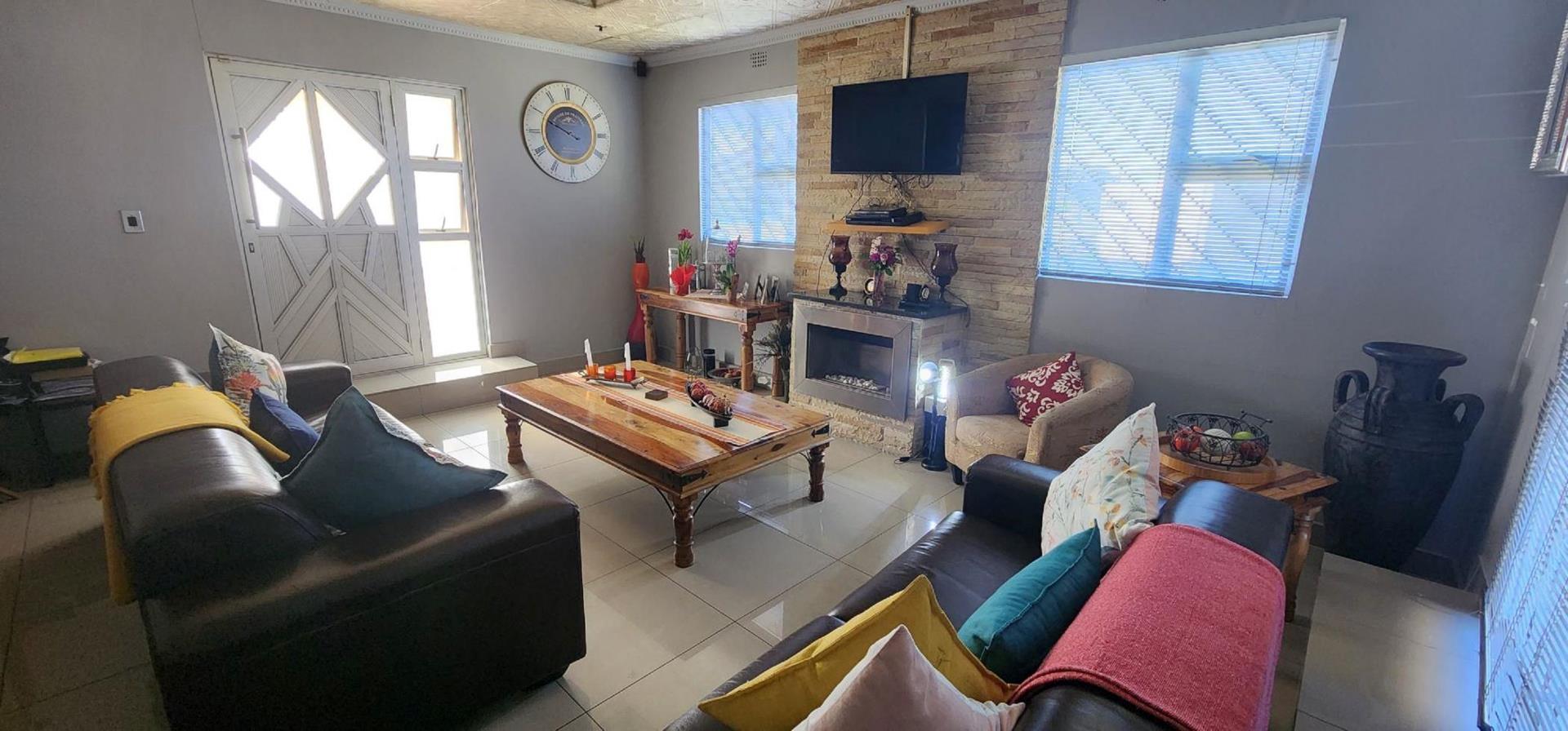 Highlands Estate, Mitchells Plain Property Property and houses for