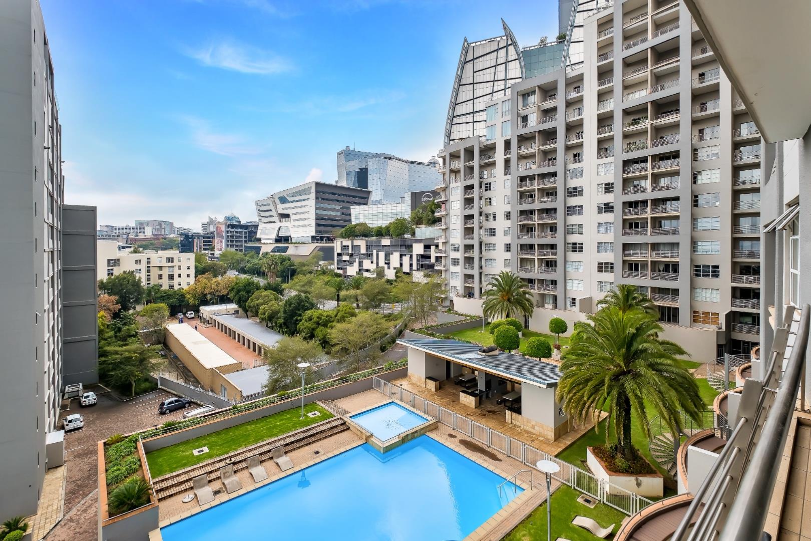 2 Bedroom Apartment / flat for sale in Sandhurst P24112683638