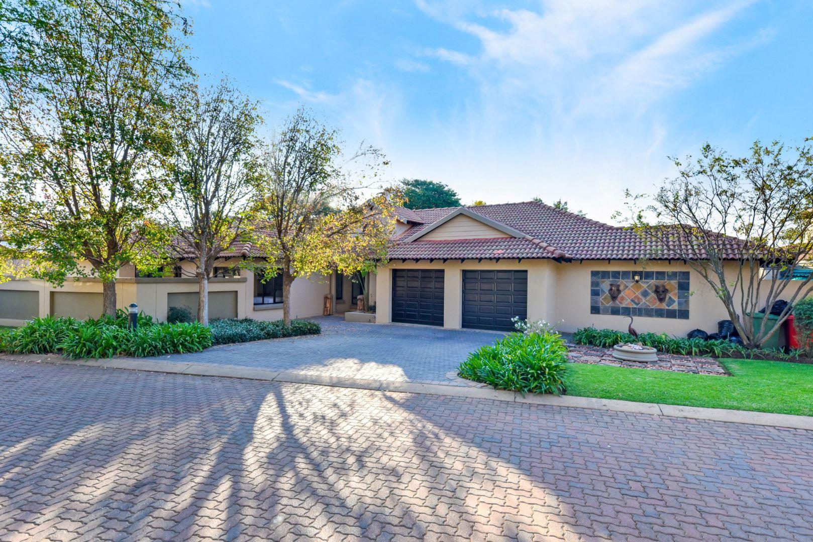 Broadacres Property Property and houses for sale in Broadacres