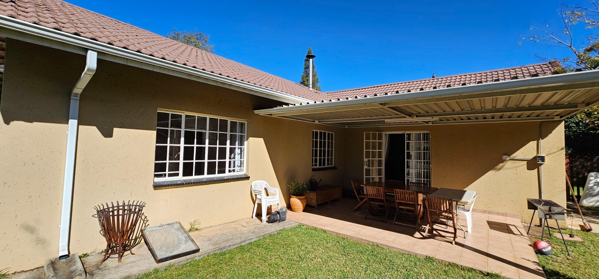 3 Bedroom House for sale in Henley On Klip P24112687016