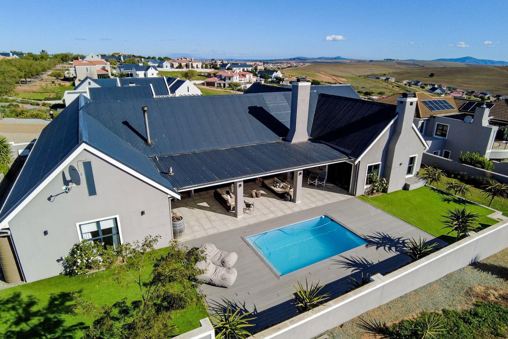 Mount Royal Golf Estate Property Property and houses for sale in