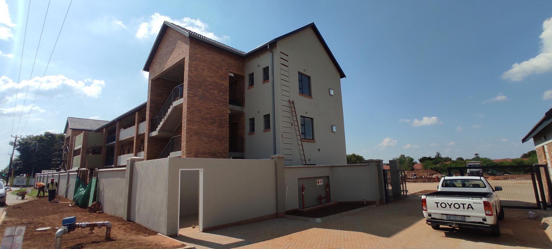 2 Bedroom Apartment / flat to rent in Montana 61 Rooibos Street P24