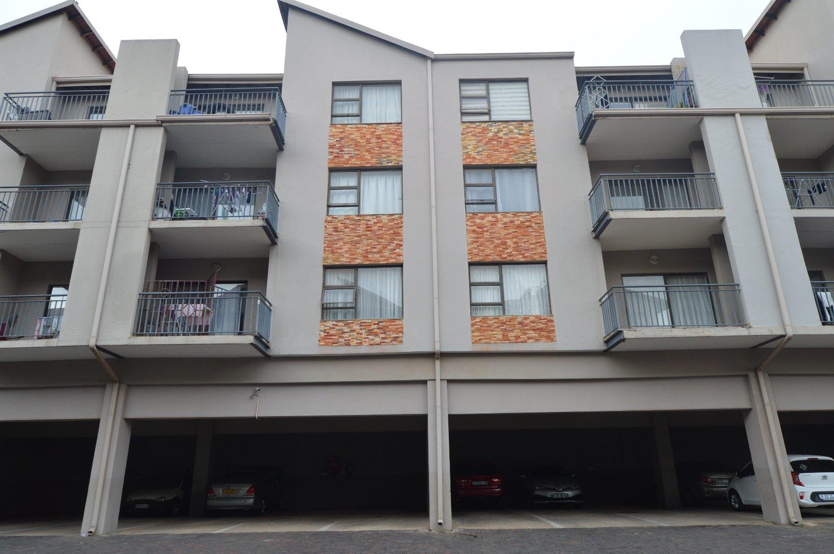 Florida, Roodepoort Property Apartments / flats for sale in Florida, Roodepoort Property24